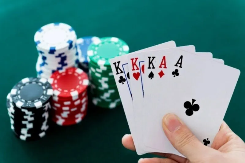 Cách chơi bài Catte đúng chuẩn có tới 6 vòng